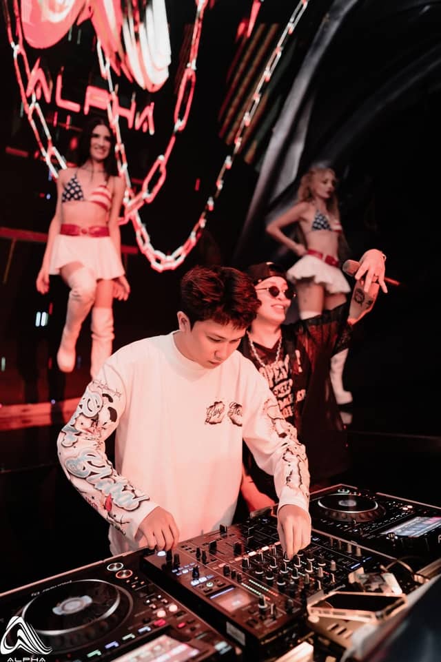 ALPHA Nha Trang — Night Club tại Nguyễn Thiện Thuật, ảnh 13