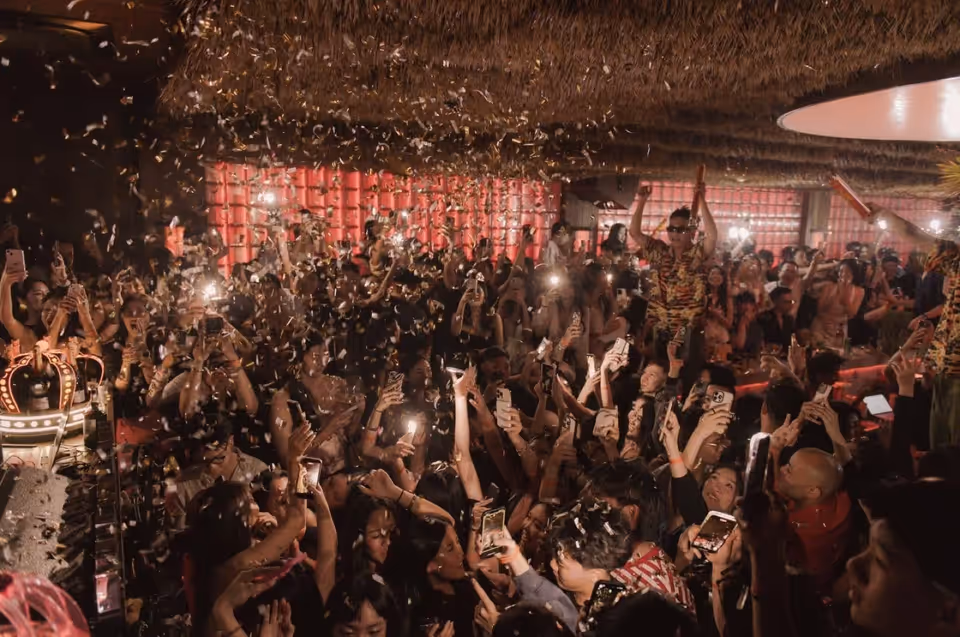 Bam Bam — Tropical Club Quận 1