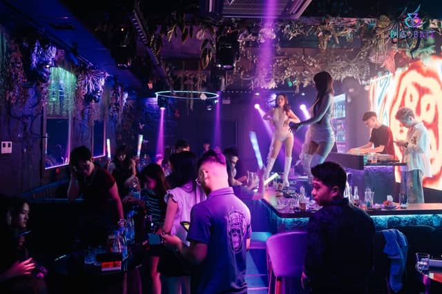 Big3Ball — Bar & Billiards tại Hồng Gai, ảnh 14