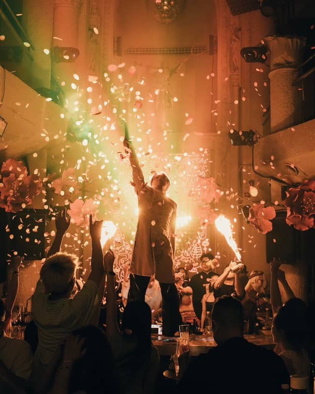 Circle Social Club — Social Club & Lounge tại Hòn Gai, ảnh 12