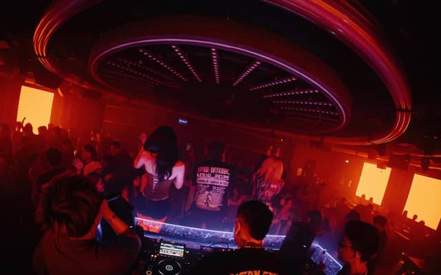 D-Rave Club SGN — Urban Groove Club tại Quận 1, ảnh 11