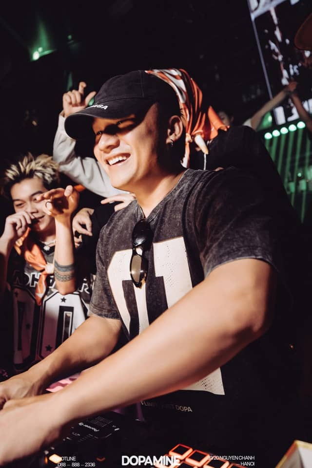 Dopamine Hanoi — Lounge & Club tại Cầu Giấy, ảnh 12