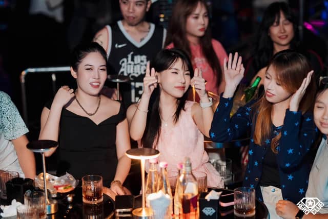 Hero Club — Club tại Ba Đình, ảnh 3