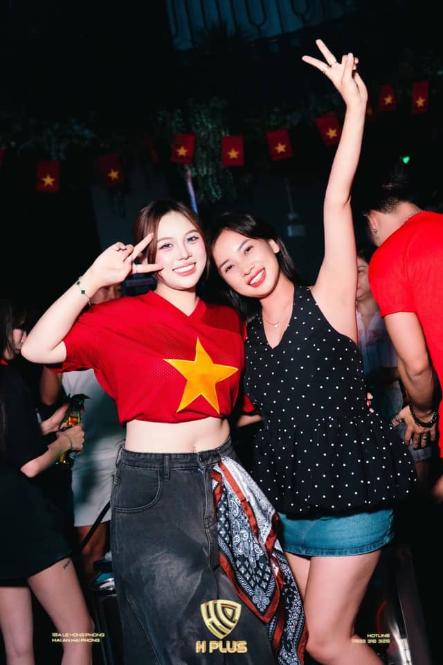 HPlus — Lounge & Club tại Đông Hải, ảnh 15