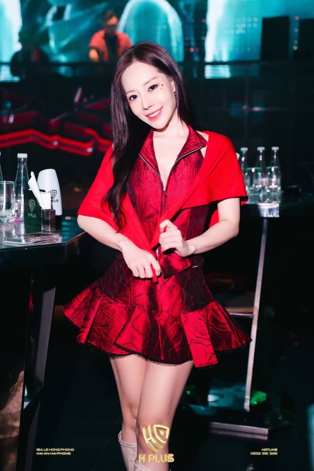 HPlus — Lounge & Club tại Đông Hải, ảnh 5