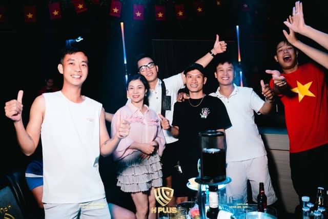 HPlus — Lounge & Club tại Đông Hải, ảnh 6