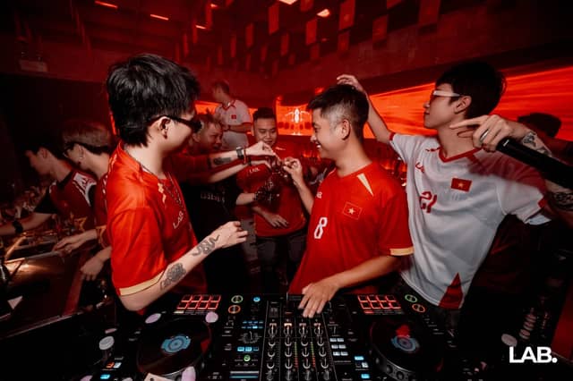 LAB. Cocktail Bar — Cocktail Bar tại Lê Chân, ảnh 8