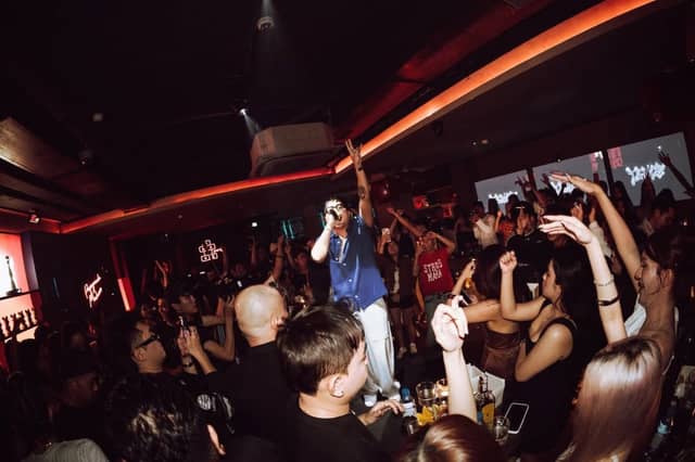 Neighborhood — House Party Club tại Quận 1, ảnh 3