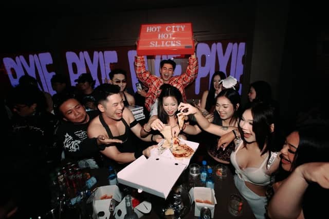 Neighborhood — House Party Club tại Quận 1, ảnh 4