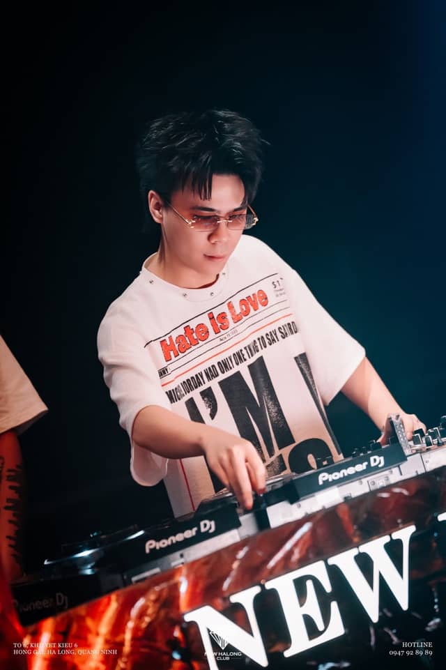 New Hạ Long Club — Vũ trường tại Hồng Gai, ảnh 13