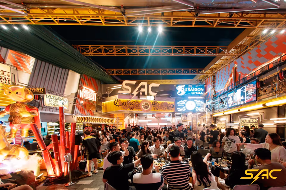 Sạc Station — Station Lounge District 1
