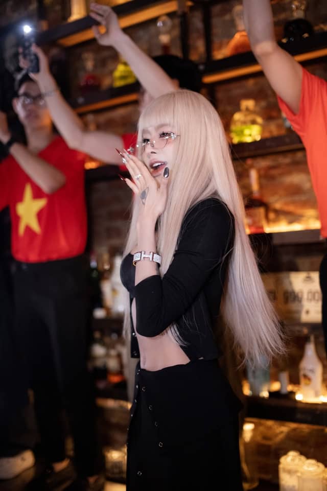 Sixsense Saloon — Saloon & Lounge tại An Biên, ảnh 2