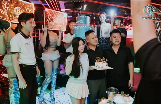 Square Bar — Bar & Lounge tại Bãi Cháy, ảnh 10
