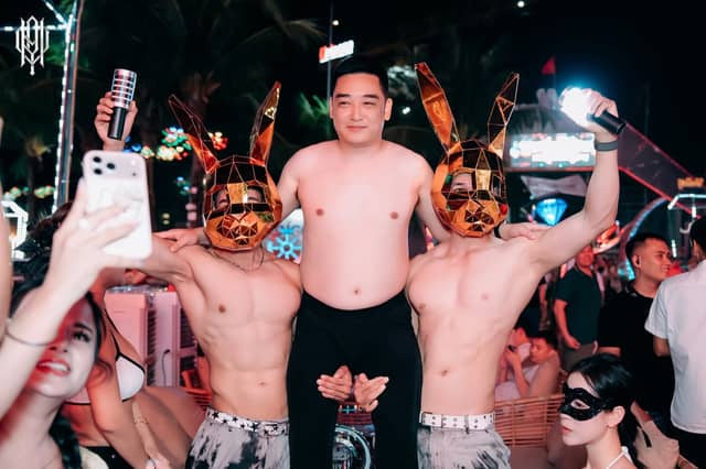 VALLEY Beach Club — Beach Club tại Bãi Cháy, ảnh 5