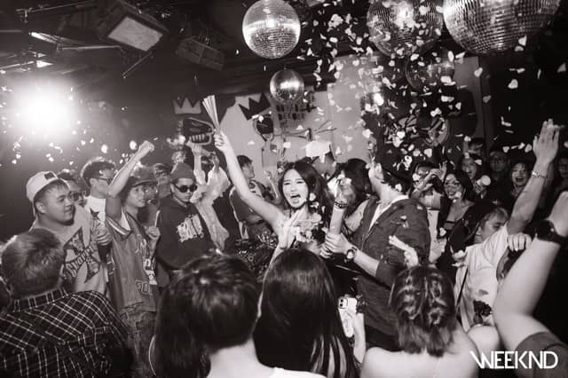 Weeknd Hanoi — Club & Bar tại Hoàn Kiếm, ảnh 11