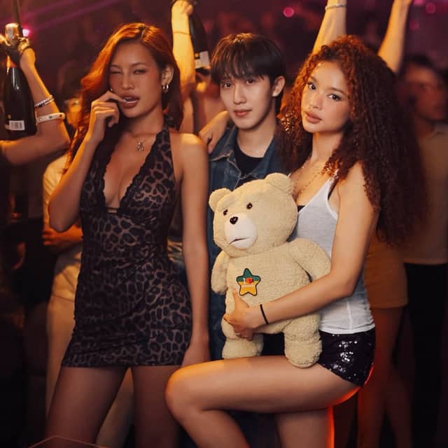 Weeknd SGN — Hip-hop Club tại Quận 1, ảnh 10