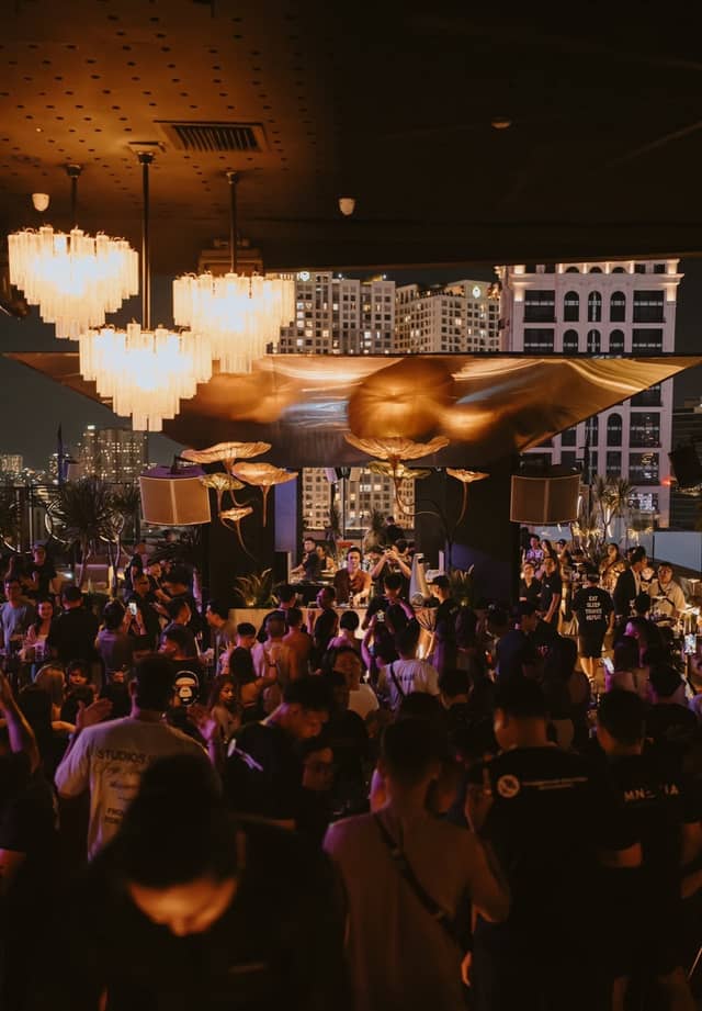 Zion Sky Lounge & Dining — Sky Lounge & Dining tại Quận 1, ảnh 8